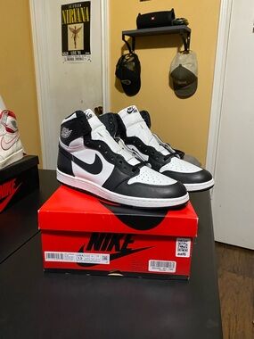 Jordan 1 high 85 black/white (2023)
